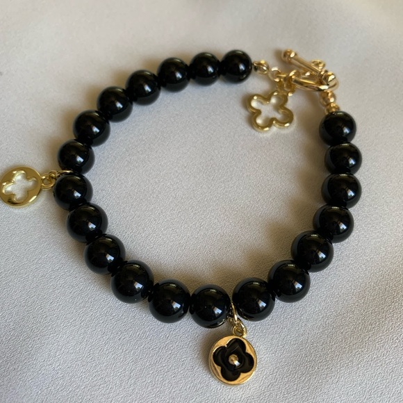Black Onyx Gold Plated Clover Charm Bracelet - Picture 5 of 9